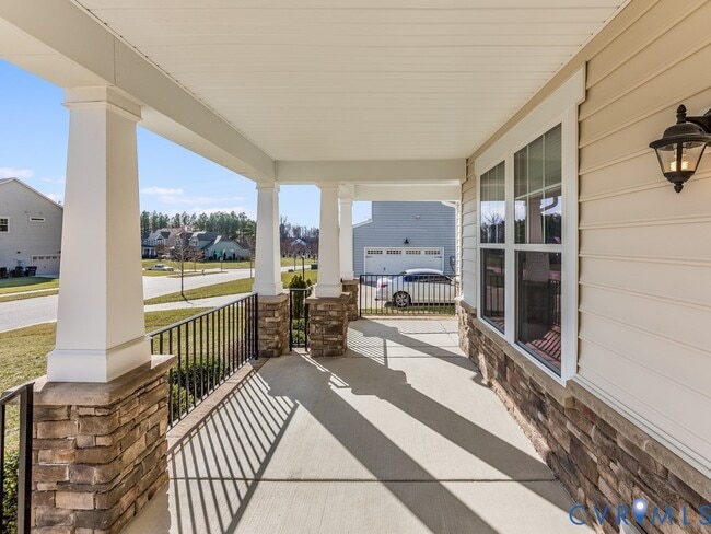 Photo - 1712 James Overlook Dr