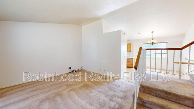 Photo - 2316 Sierra Dr