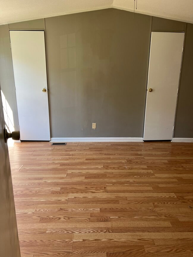 Photo - 28381 Petes Hwy