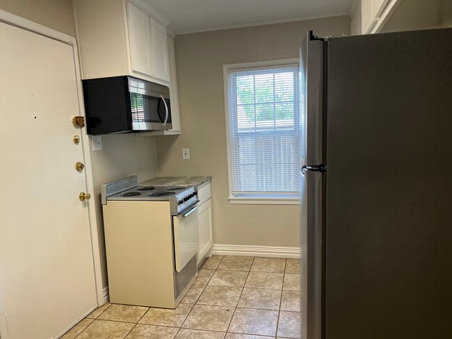 Photo - 2204 29th St