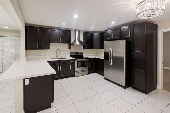 Building Photo - 2800 SW 9th St Rental