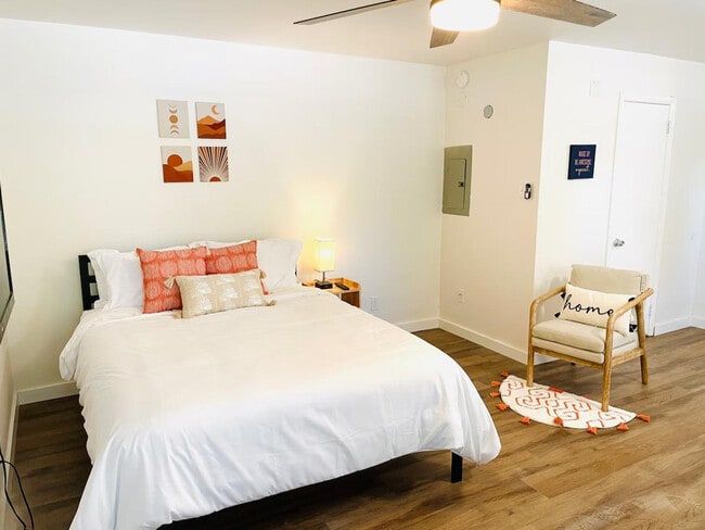 Photo - 620 S Cedar St Unidad ID1296528P