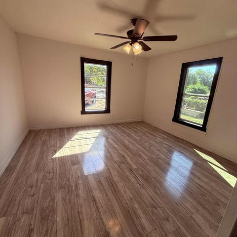 Photo - 309 W Hull St