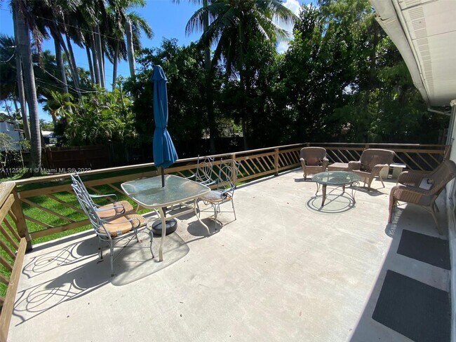 Photo - 1206 Tyler St