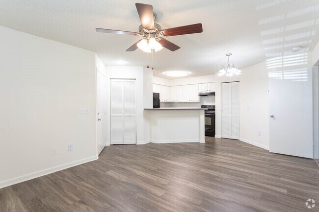 1bd 1 ba - The Dogwood