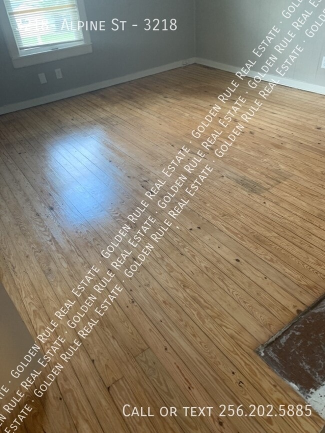 Photo - 3218- Alpine St-3218 Unit 3218