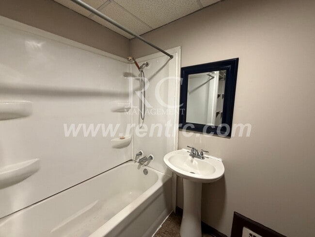 Photo - 1220 Harmon-