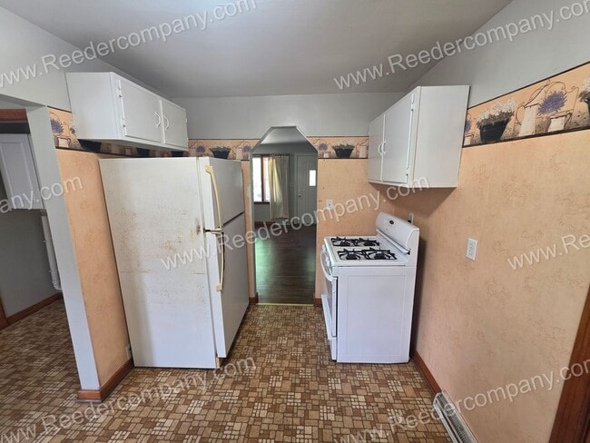 Photo - Spacious 2 bedroom 1 bathroom house