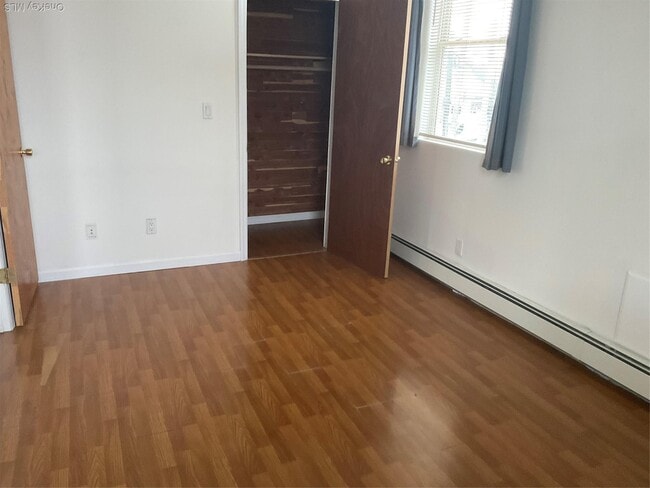 Photo - 205 N Wellwood Ave