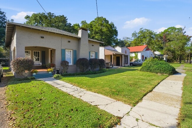 Building Photo - 162 S Fulton St