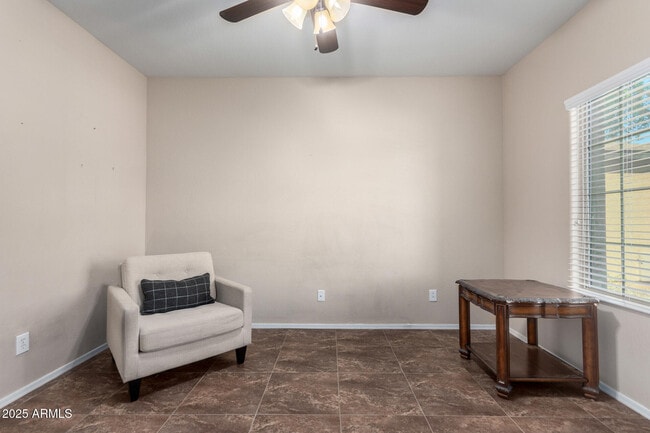Photo - 10809 W Saddlehorn Rd