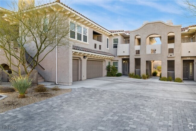 Building Photo - 11890 Tevare Ln Unit 1098 Rental