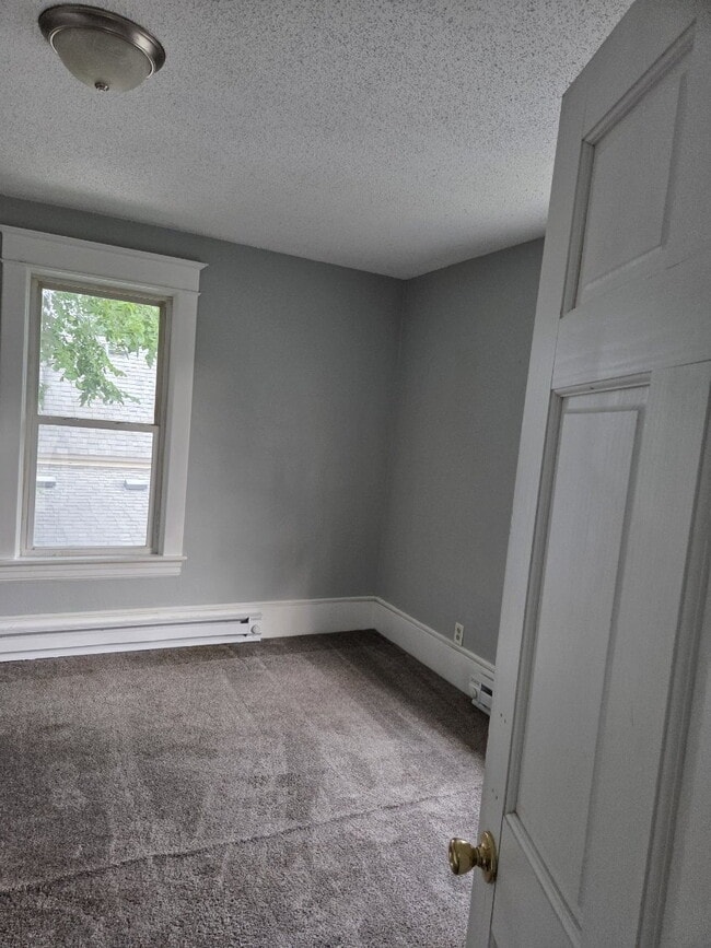 Photo - 223 Robie St E Unit 2