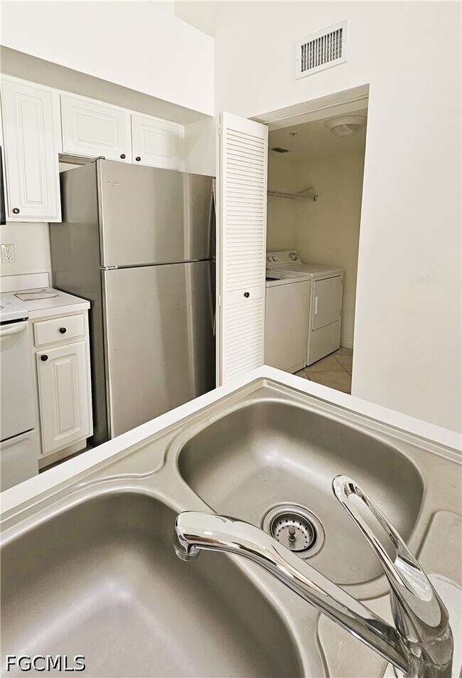 Photo - 4105 Residence Drive Unit 720