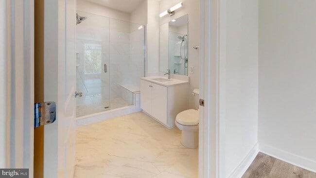 Photo - 701 N Henry St Unit 218