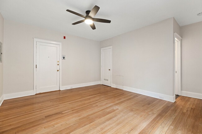 Photo - 1305 N Broom St