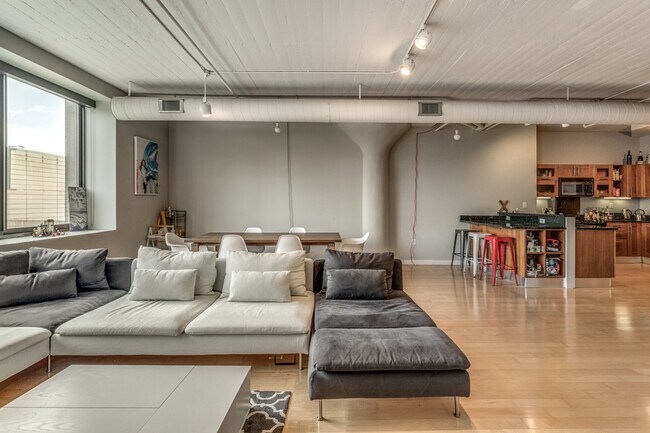 Photo - 210 Lincoln St Unit 401