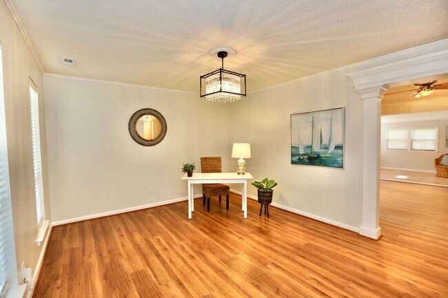 Photo - Adorable 3-Bedroom Home Ready 12-05-25!! Fenced Backyard - Pet Friendly - Open Floor-Plan!