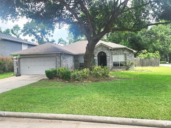Building Photo - 18389 Ten Oaks Ct Rental