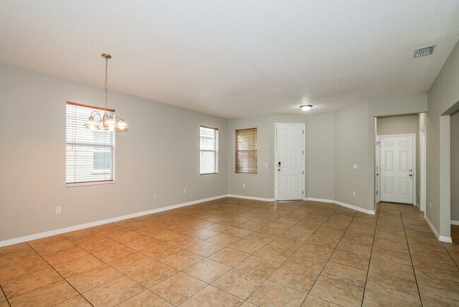Photo - 9322 Zincoe Ln