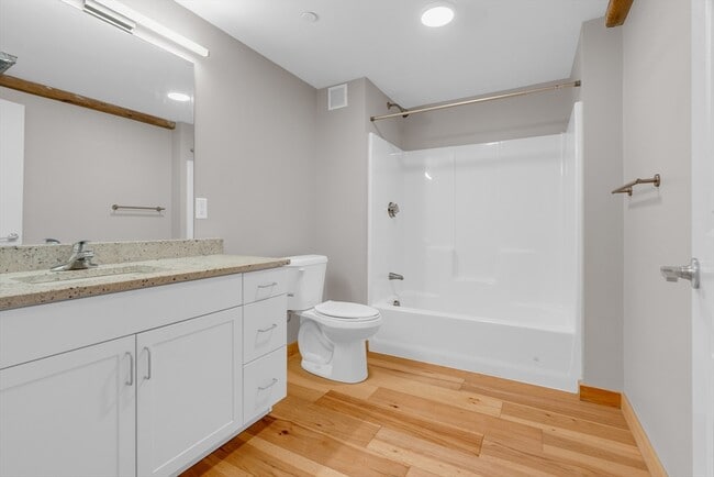 Photo - 58 13th St Unidad 120