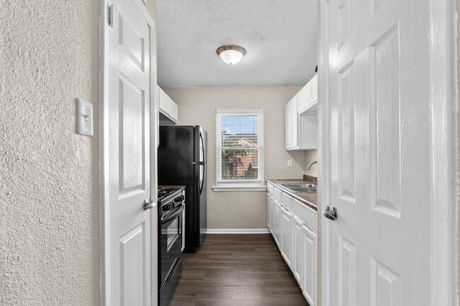 Photo - 2502 Avenue L Ave