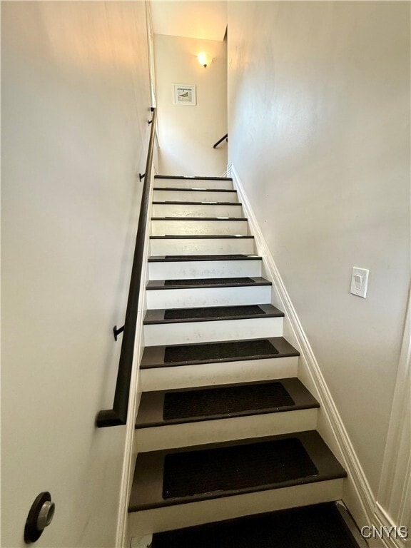 Photo - 211 N Seward Ave