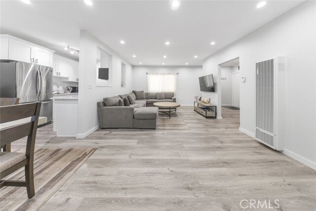 Photo - 3010 Montrose Ave Unit 26