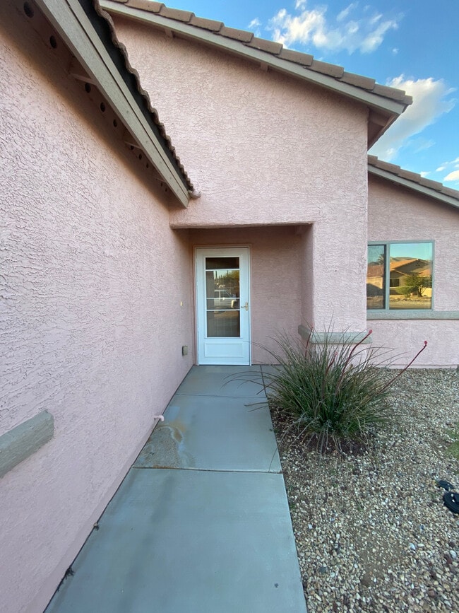 Photo - 44 W Eric Dorman St