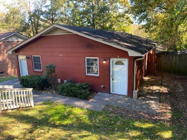 Building Photo - 1219 Moreland Ave