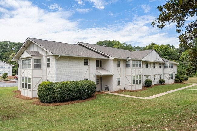 Winthrop Apartments