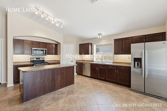 Photo - 4101 E Longhorn St