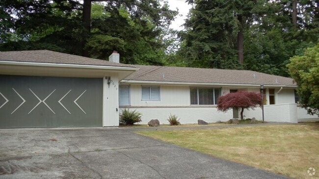 Building Photo - 4 bedroom in Mercer Island WA 98040 Rental