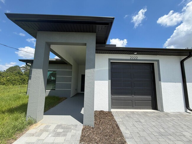 Photo - 2222 Leda Ave S