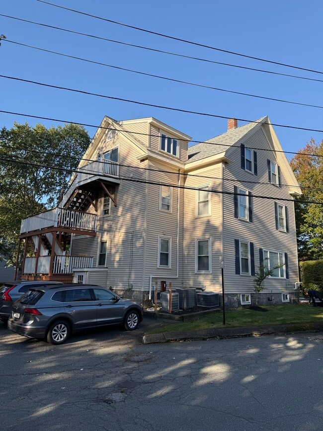 Photo - 127 Dodge St Unidad 3