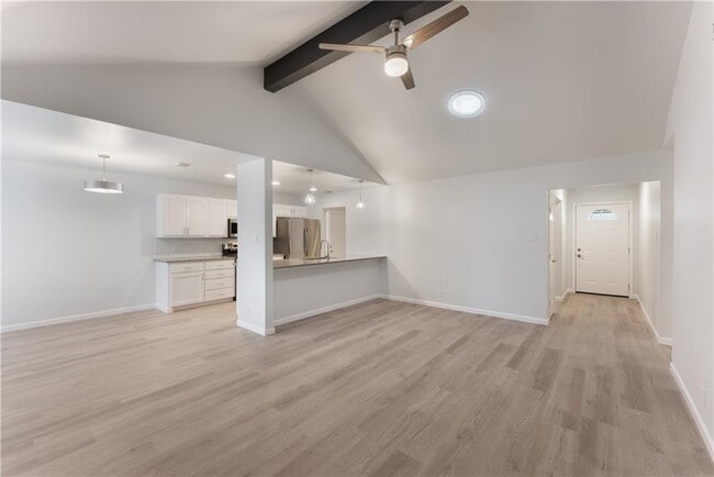 Photo - 707 Central Dr