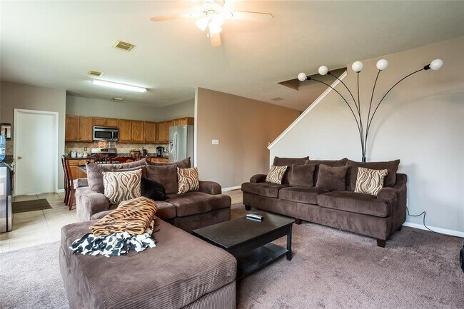 Photo - 21910 Willow Downs Dr