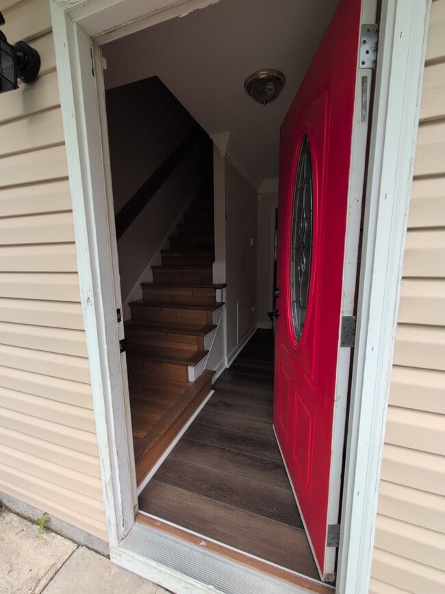 158 Saunders Rd