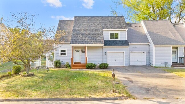 Building Photo - 670 Middletown Ave Unit 670 Middletown Ave Rental