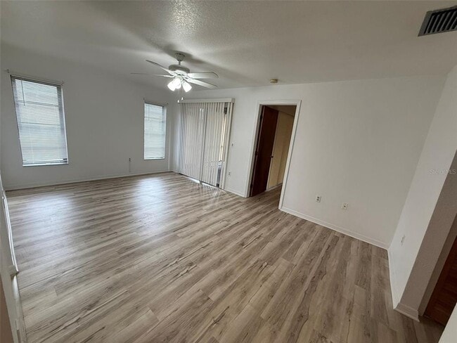 Photo - 24540 Harbor View Rd Unit F2