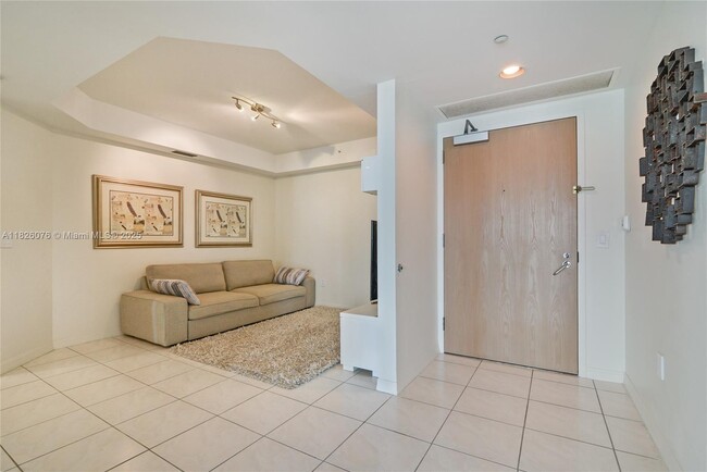 Building Photo - 16400 Collins Ave Unit 1142 Rental