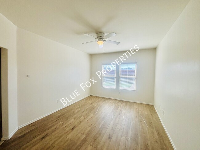 Photo - 10232 N Crooked Peak Trail