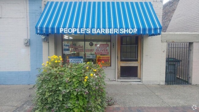 Building Photo - Barber Shop Rental