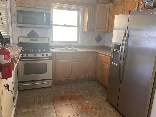 Photo - 215 Delaware Ave