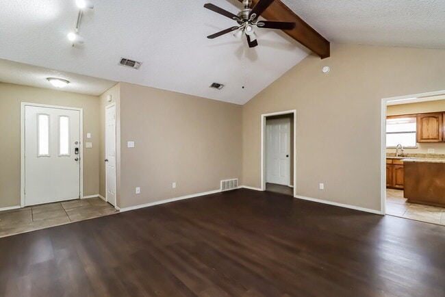 Photo - 6520 Westridge Dr