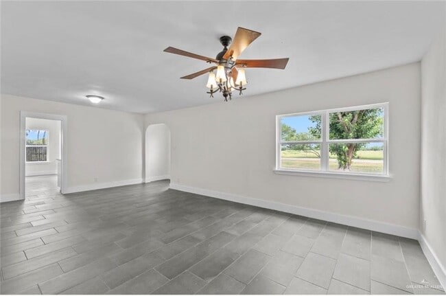 Photo - 10 Rio Rancho Rd