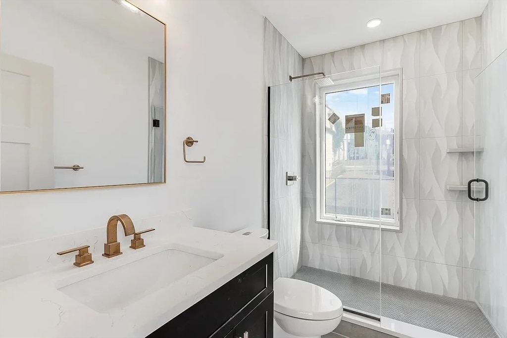 Photo - 97 Condor St Unit 3R