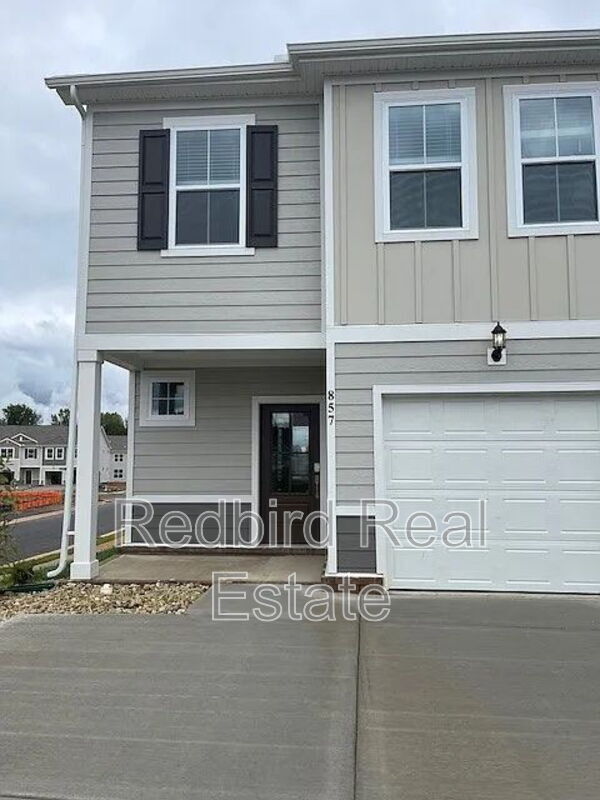 Photo - 857 Big Bend Ct