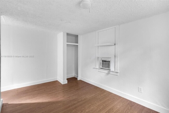 Photo - 176 NE 50th St Unit 2