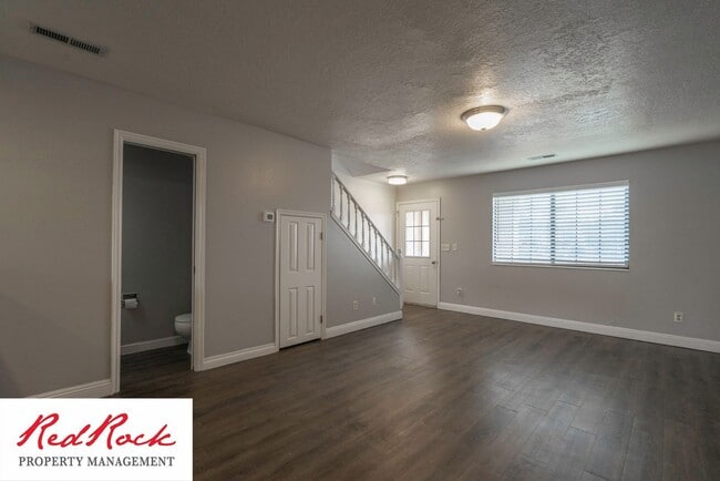 Photo - 2 Bedroom Townhome with Balcony in Color View Community